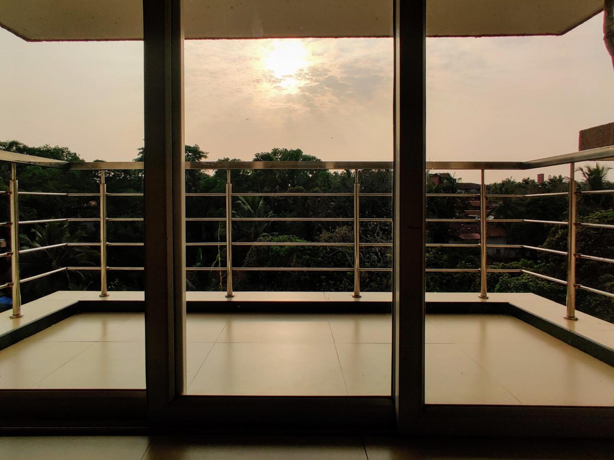 Ivy Retreat- Serviced Apartments Baga Ngoại thất bức ảnh